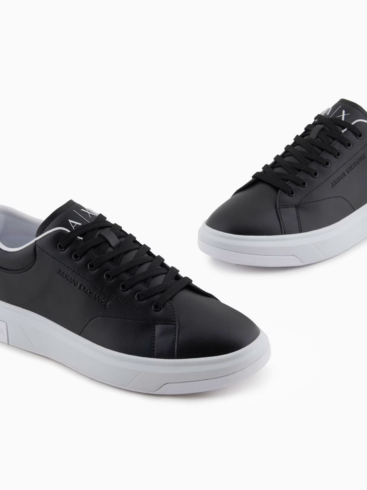 Scarpa Armani Exchange - XUX123 XV534